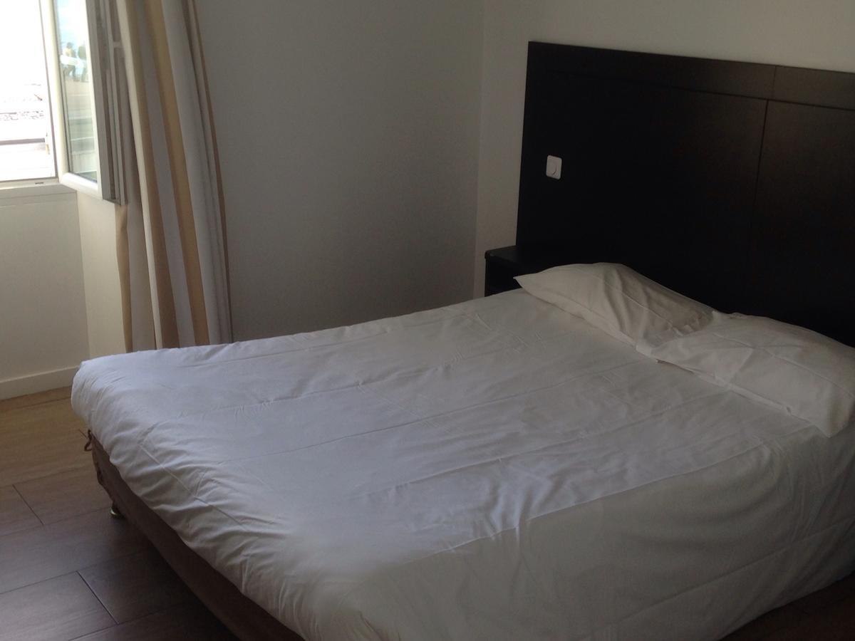 Caffe Riviera Aparthotel กาญเนอ-ซูร์-แมร์ ภายนอก รูปภาพ